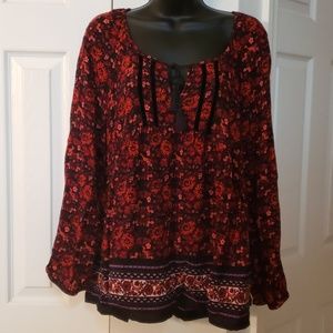 Old Navy peasant style top with keyhole neckline